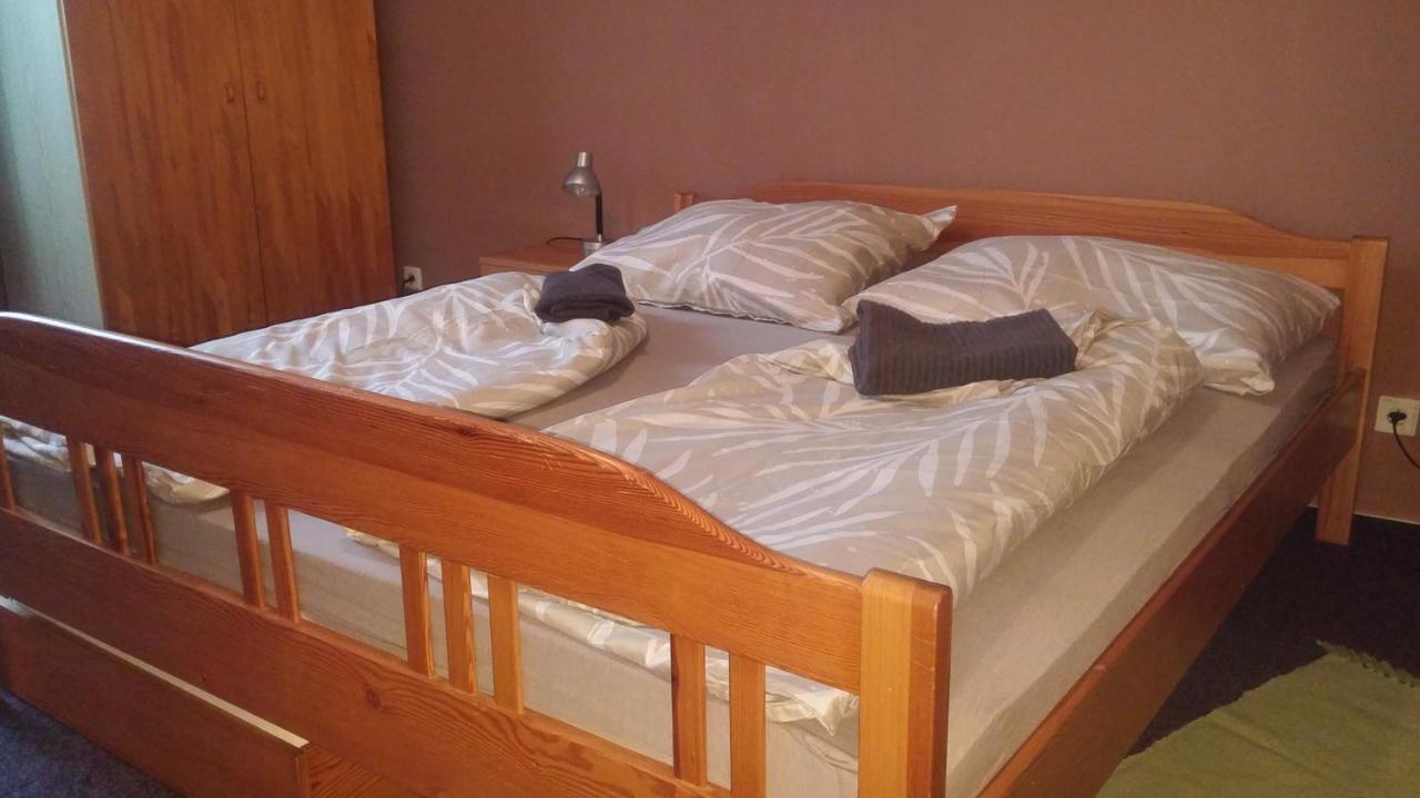 Penzion Lara تشيسكي بوديوفيتسه المظهر الخارجي الصورة